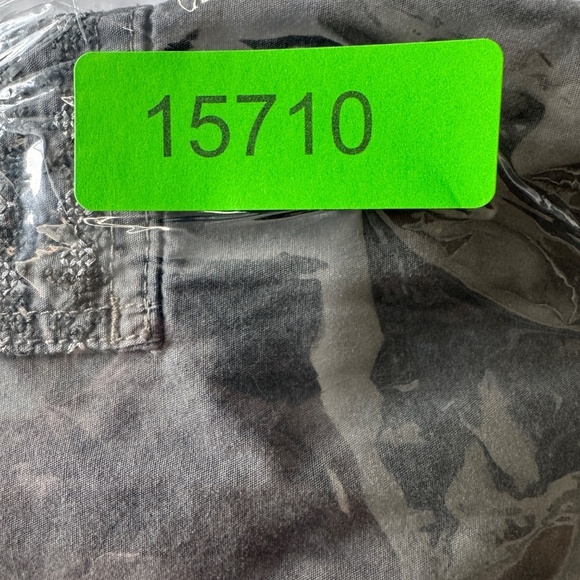 BM Women's Pull On Cargo Capri Pants Gray Size 12 Summer Casual Grunge - Picture 14 of 14